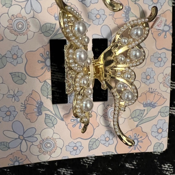 Sunday State hair clips - Picture 3 of 4